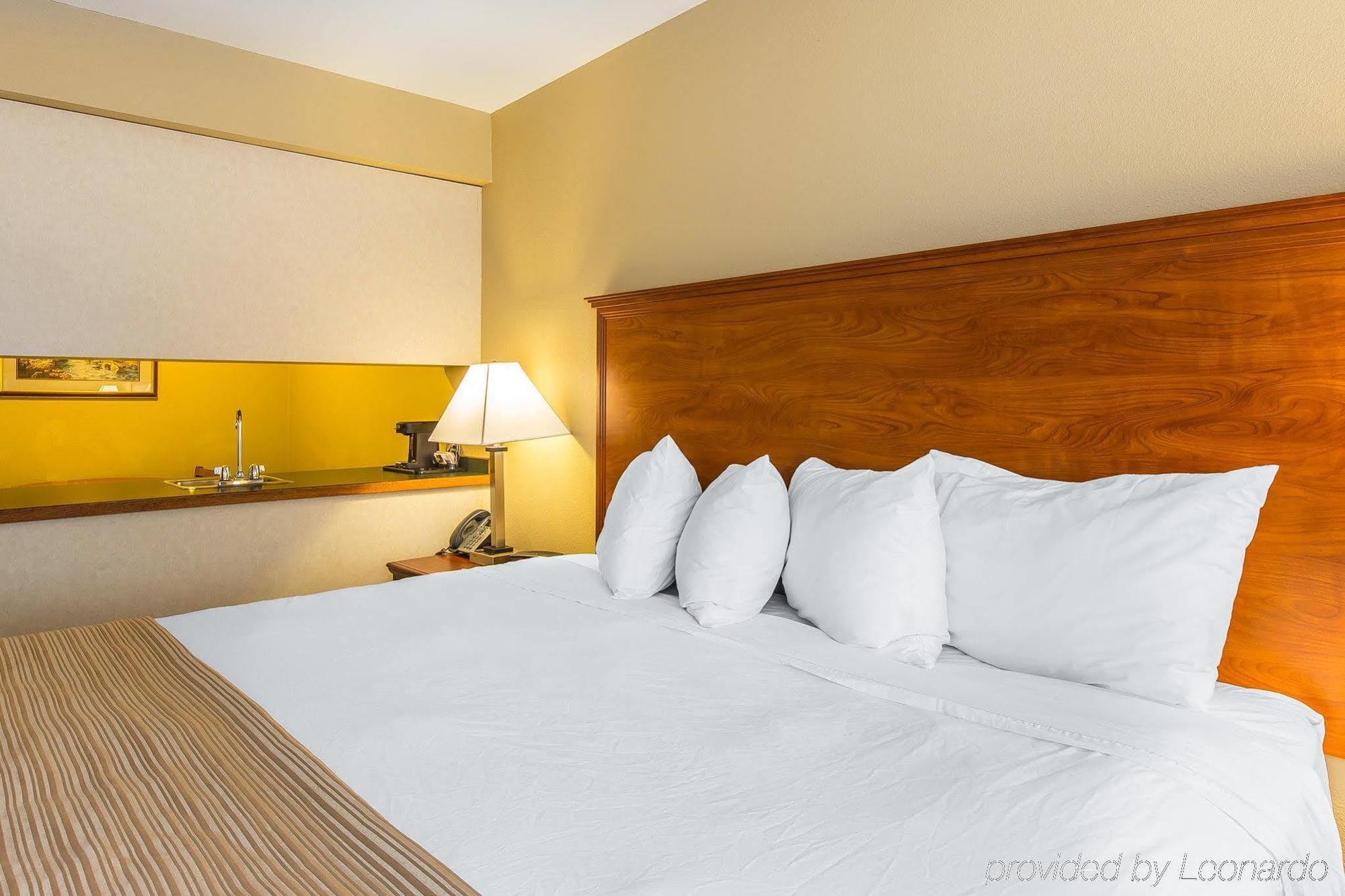 גלנווד ספרינגס Quality Inn & Suites On The River מראה חיצוני תמונה